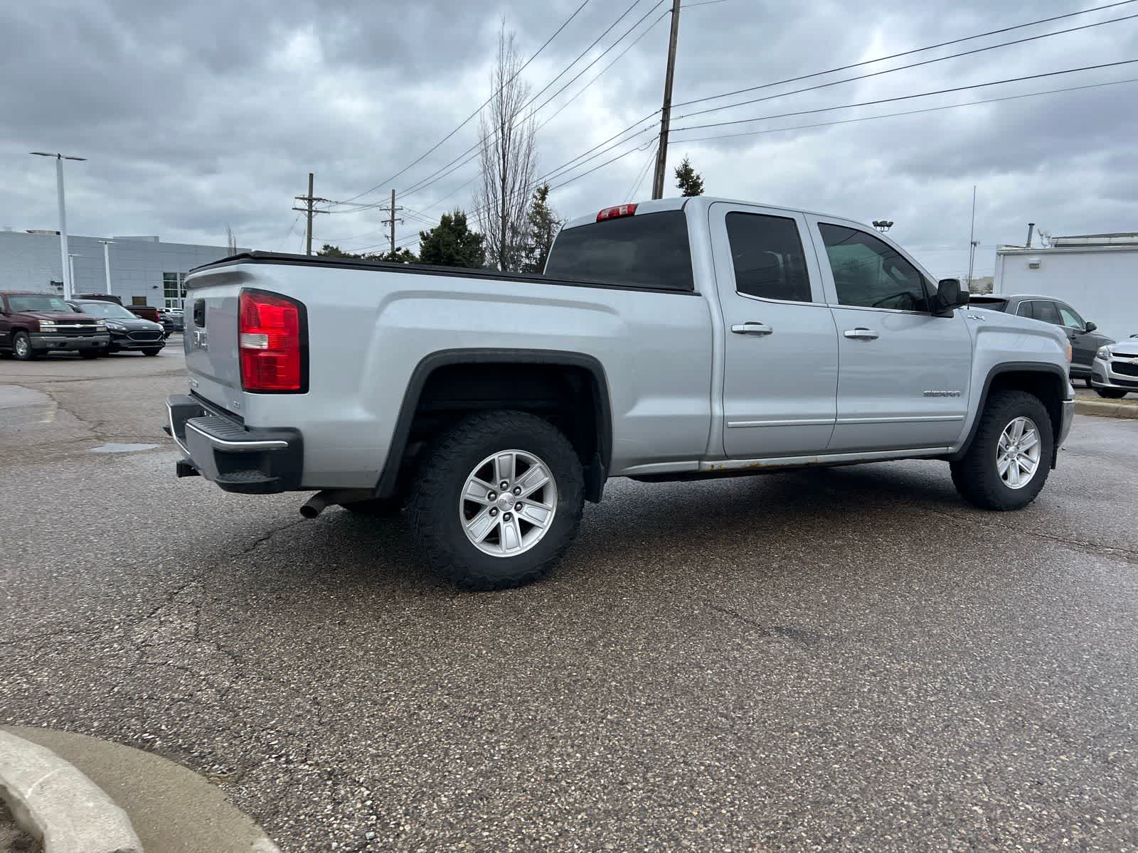 Thumbnail: 2015 GMC Sierra 1500 - 16