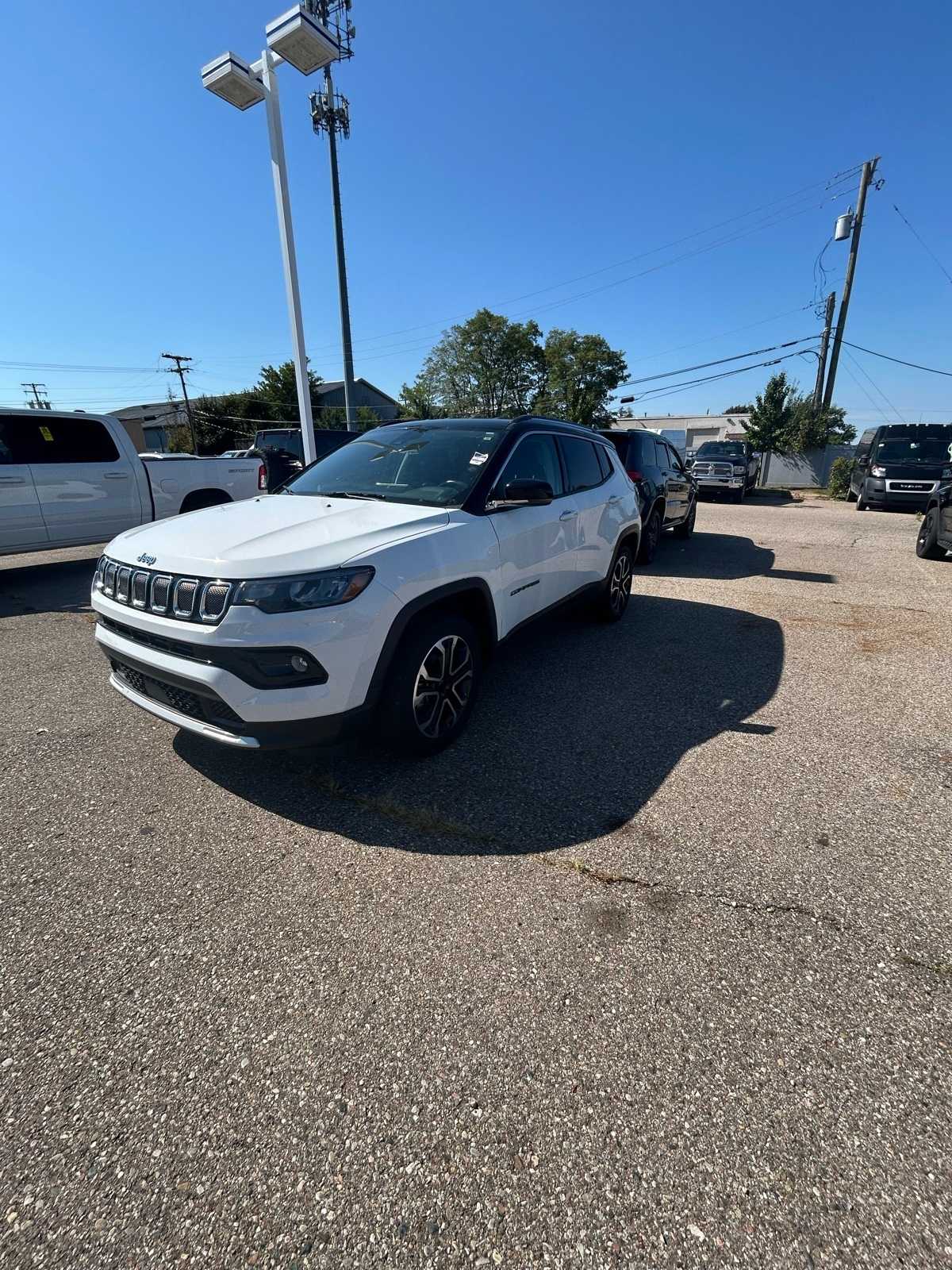 Thumbnail: 2022 Jeep Compass - 1