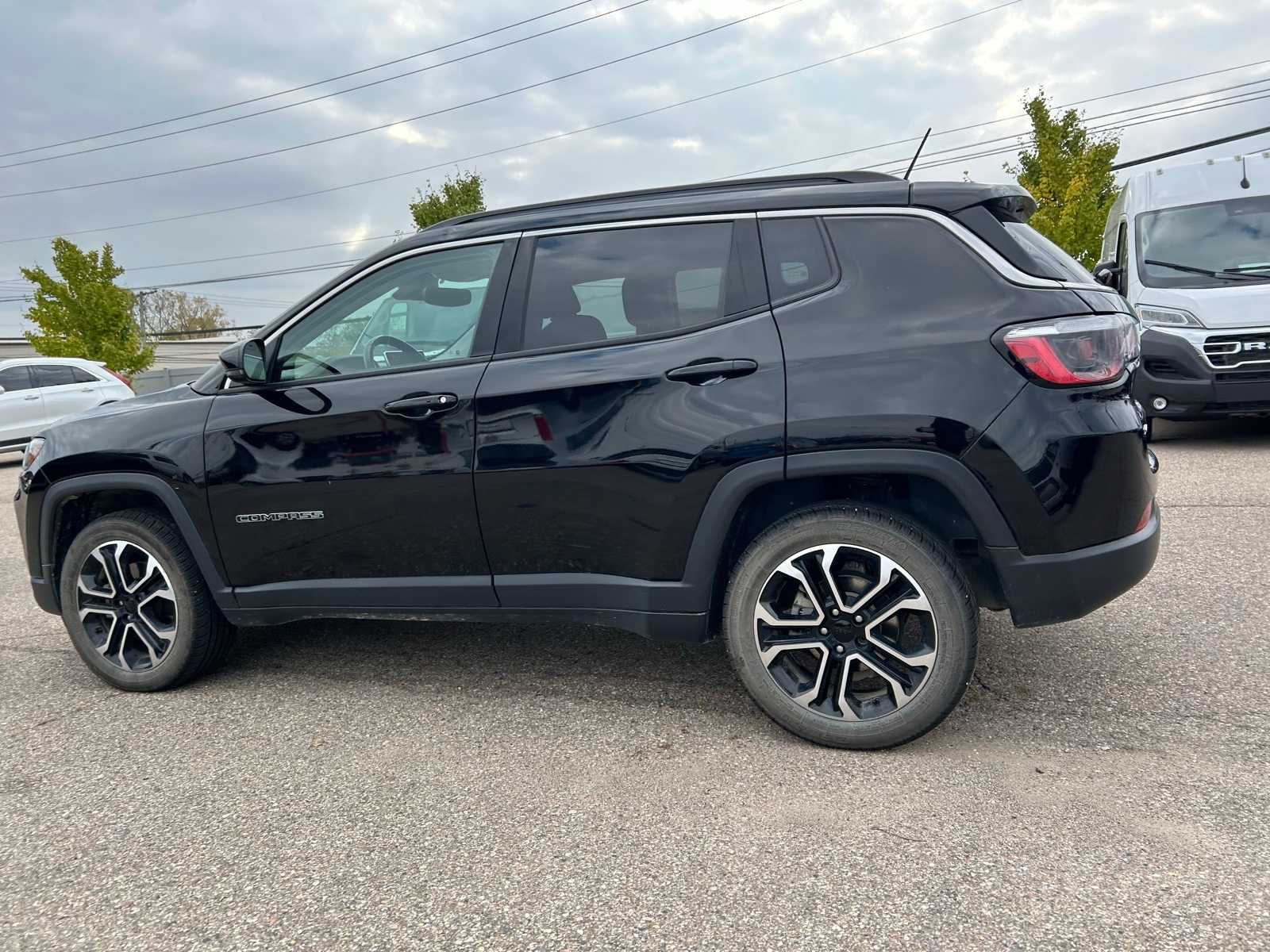 Thumbnail: 2022 Jeep Compass - 24