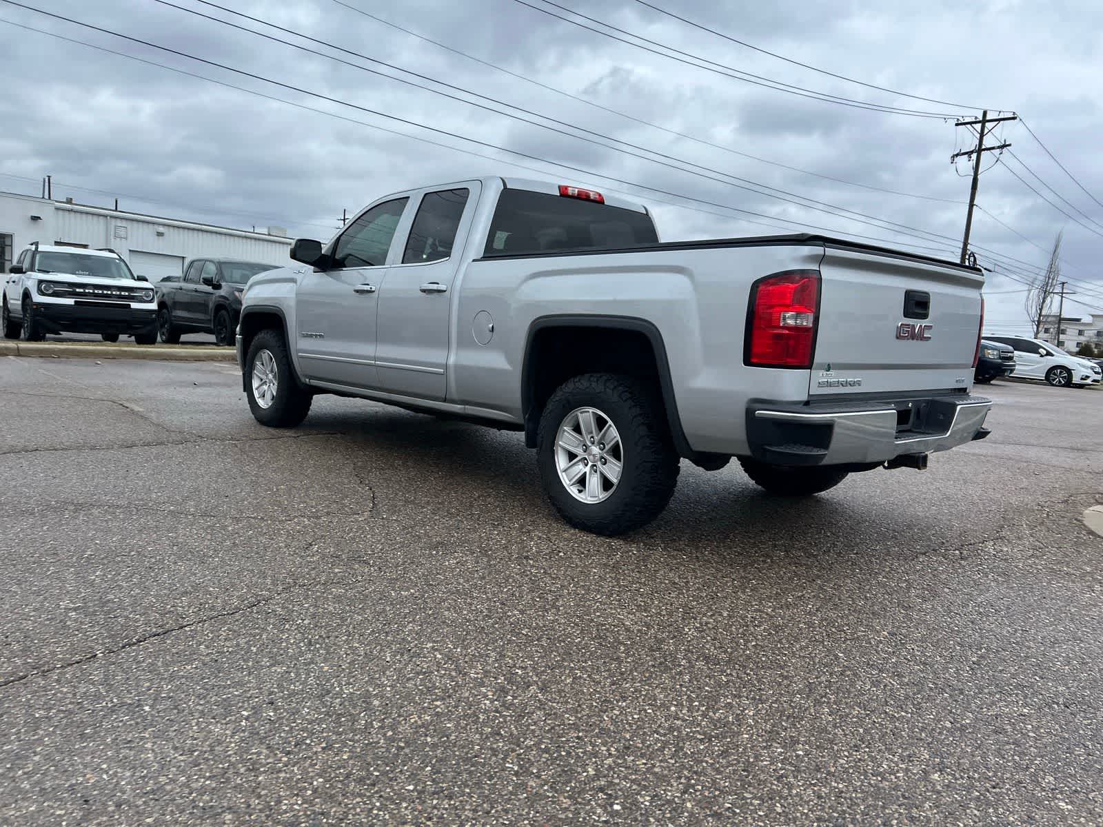 Thumbnail: 2015 GMC Sierra 1500 - 27