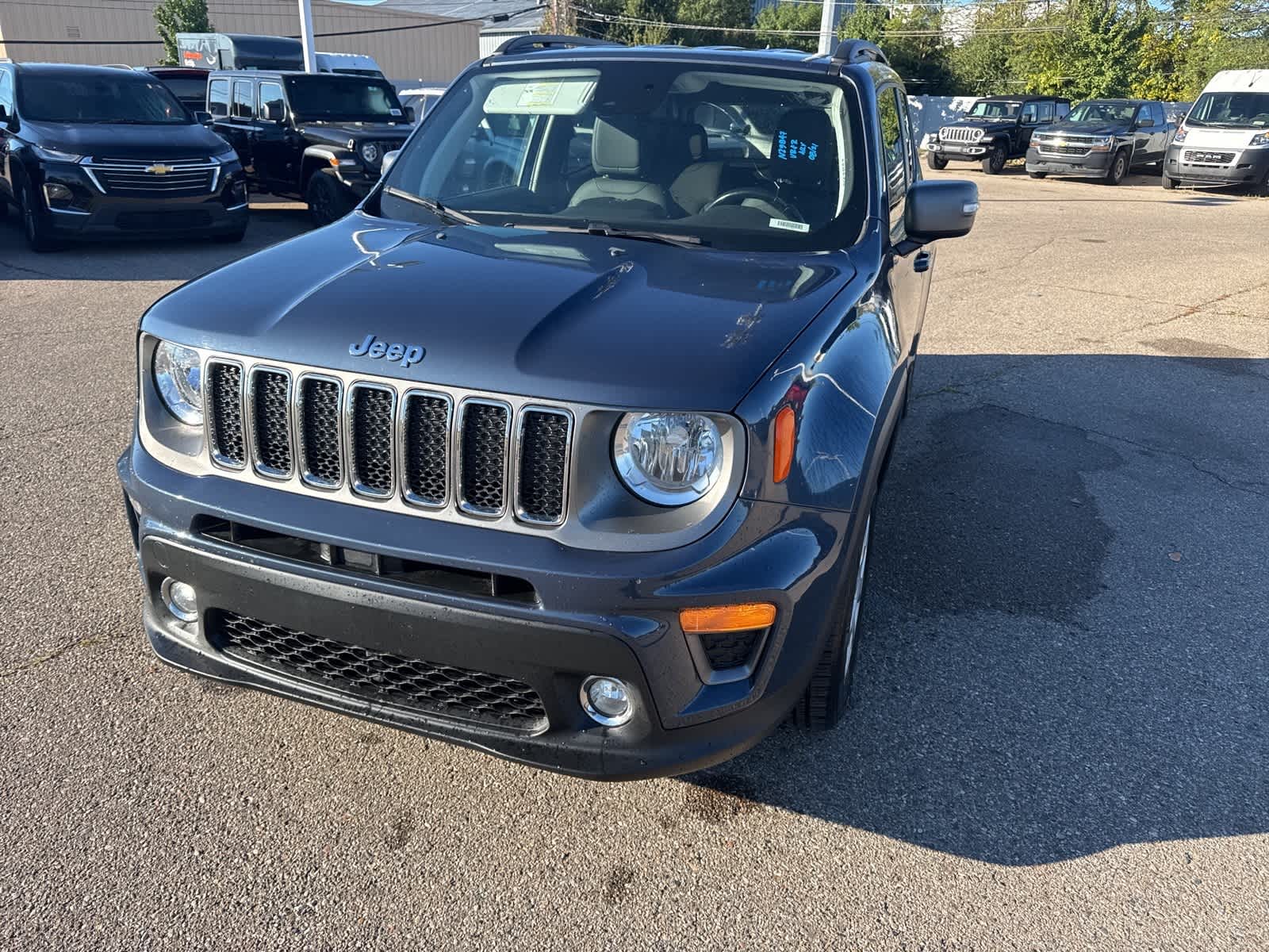 Thumbnail: 2021 Jeep Renegade - 37