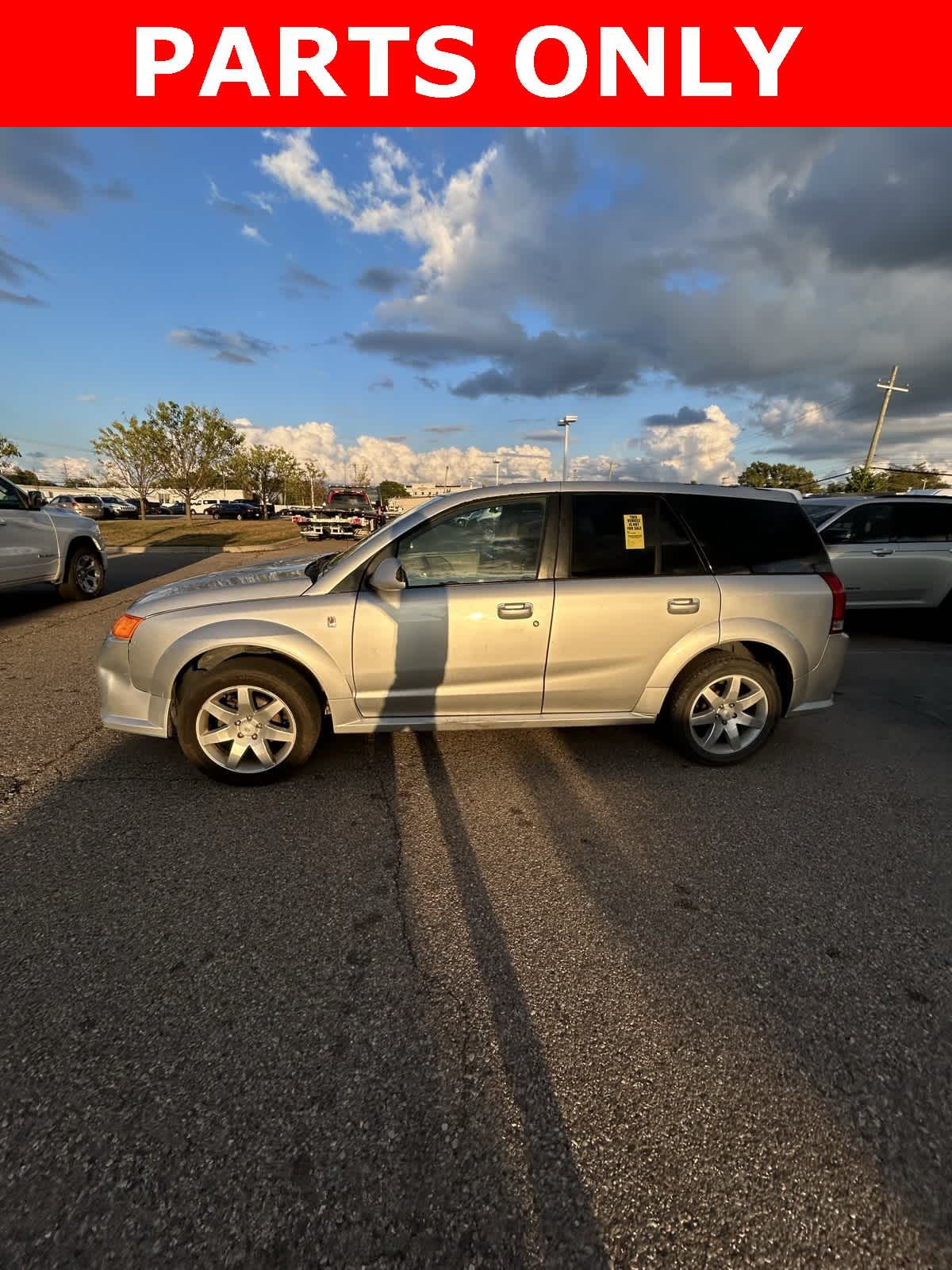 Thumbnail: 2005 Saturn VUE - 24