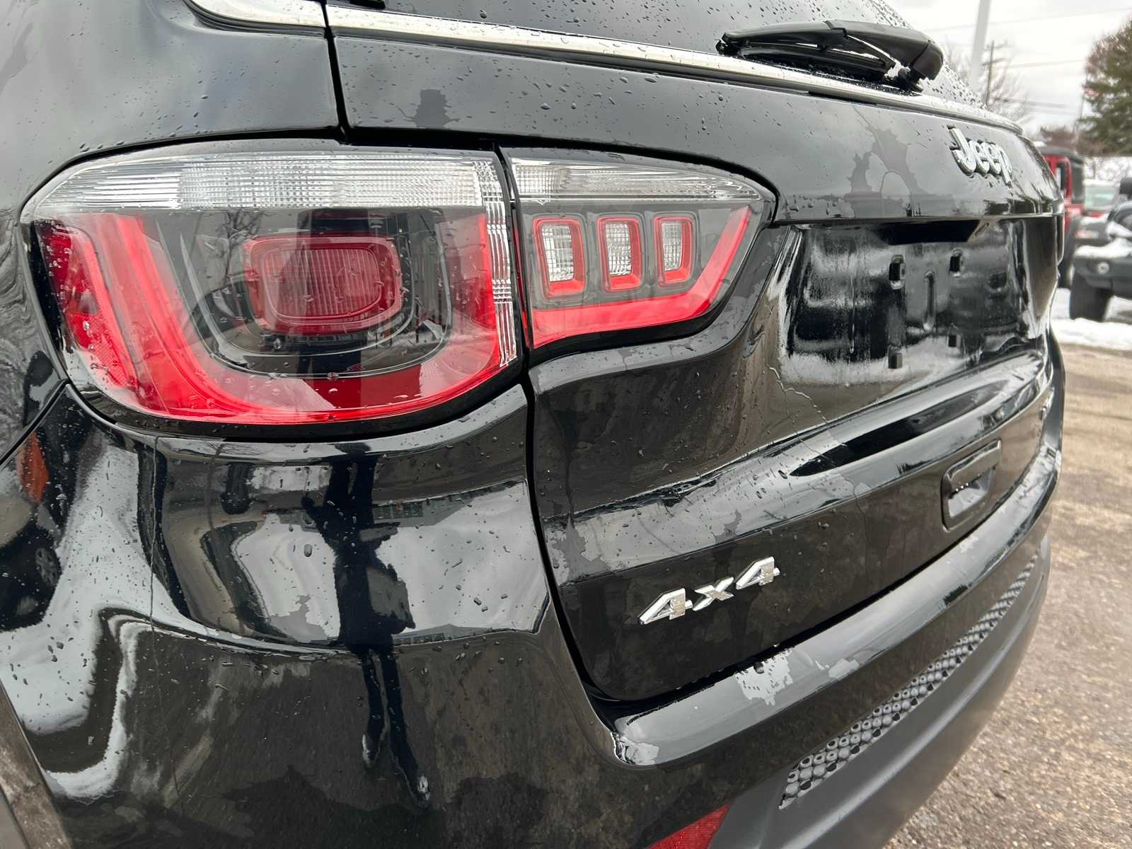 Thumbnail: 2018 Jeep Compass - 22