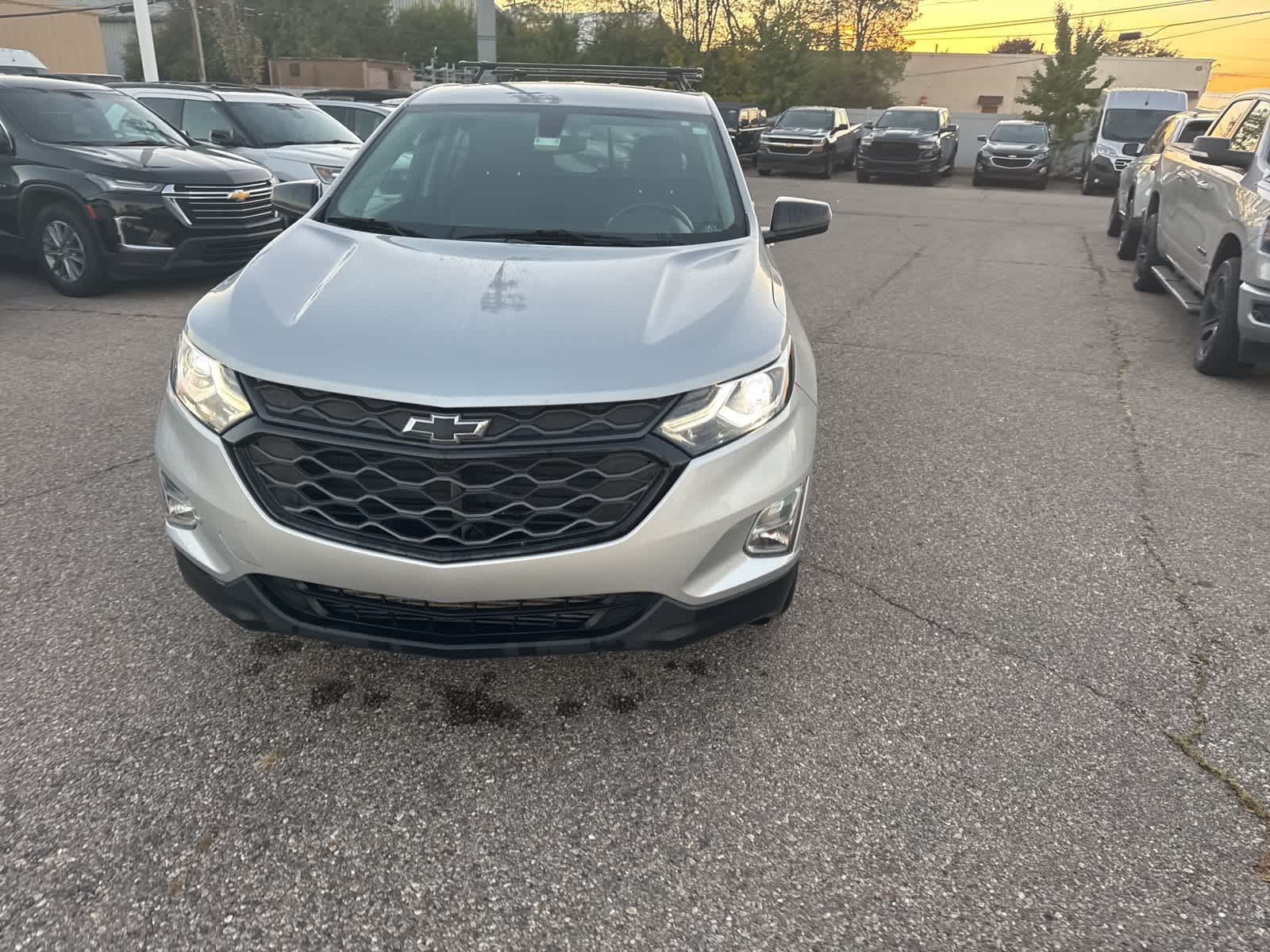 Thumbnail: 2018 Chevrolet Equinox - 4