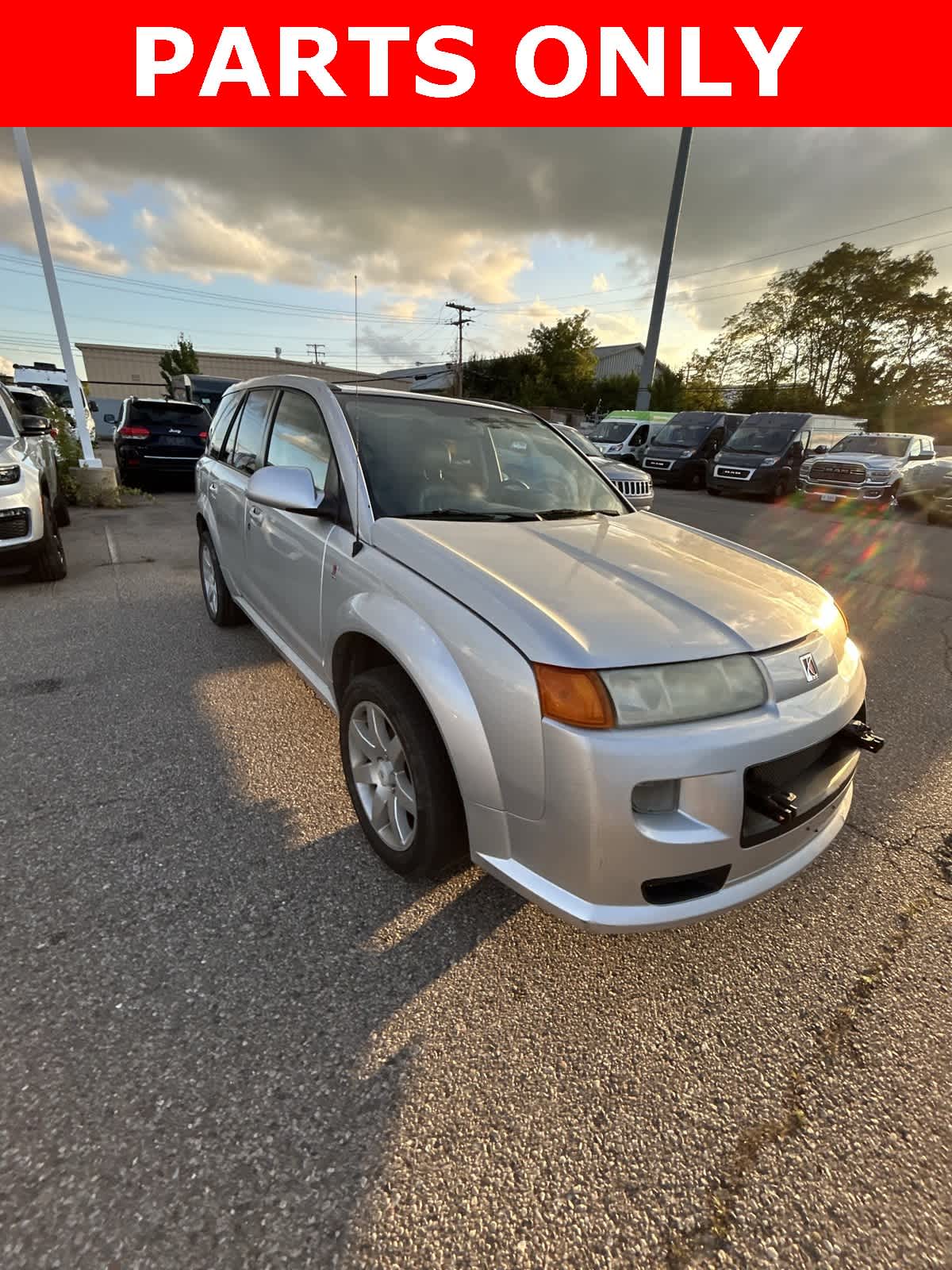 Thumbnail: 2005 Saturn VUE - 6