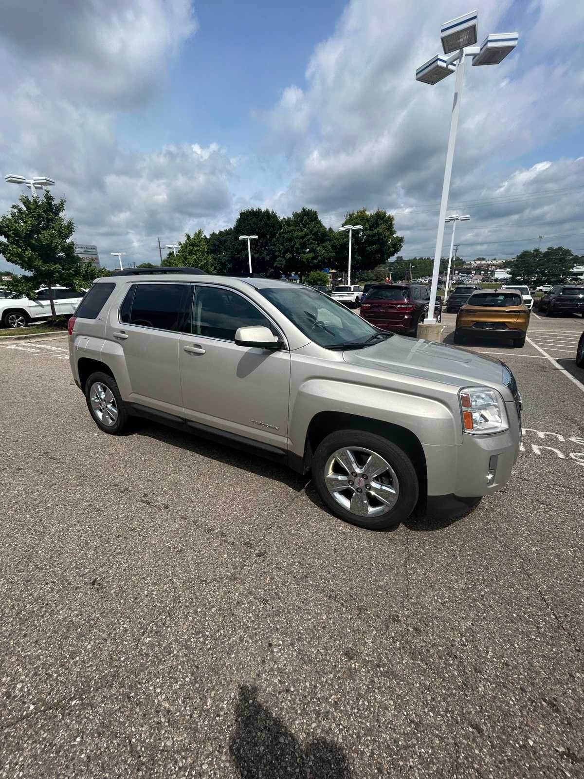 Thumbnail: 2015 GMC Terrain - 10