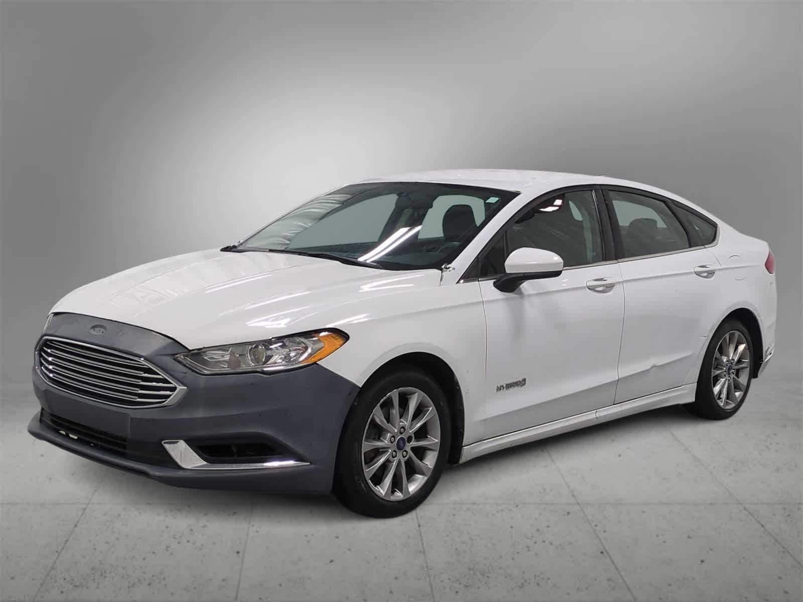 Thumbnail: 2017 Ford Fusion - 4
