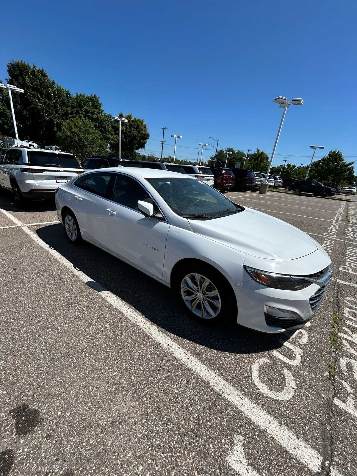 Thumbnail: 2023 Chevrolet Malibu - 8