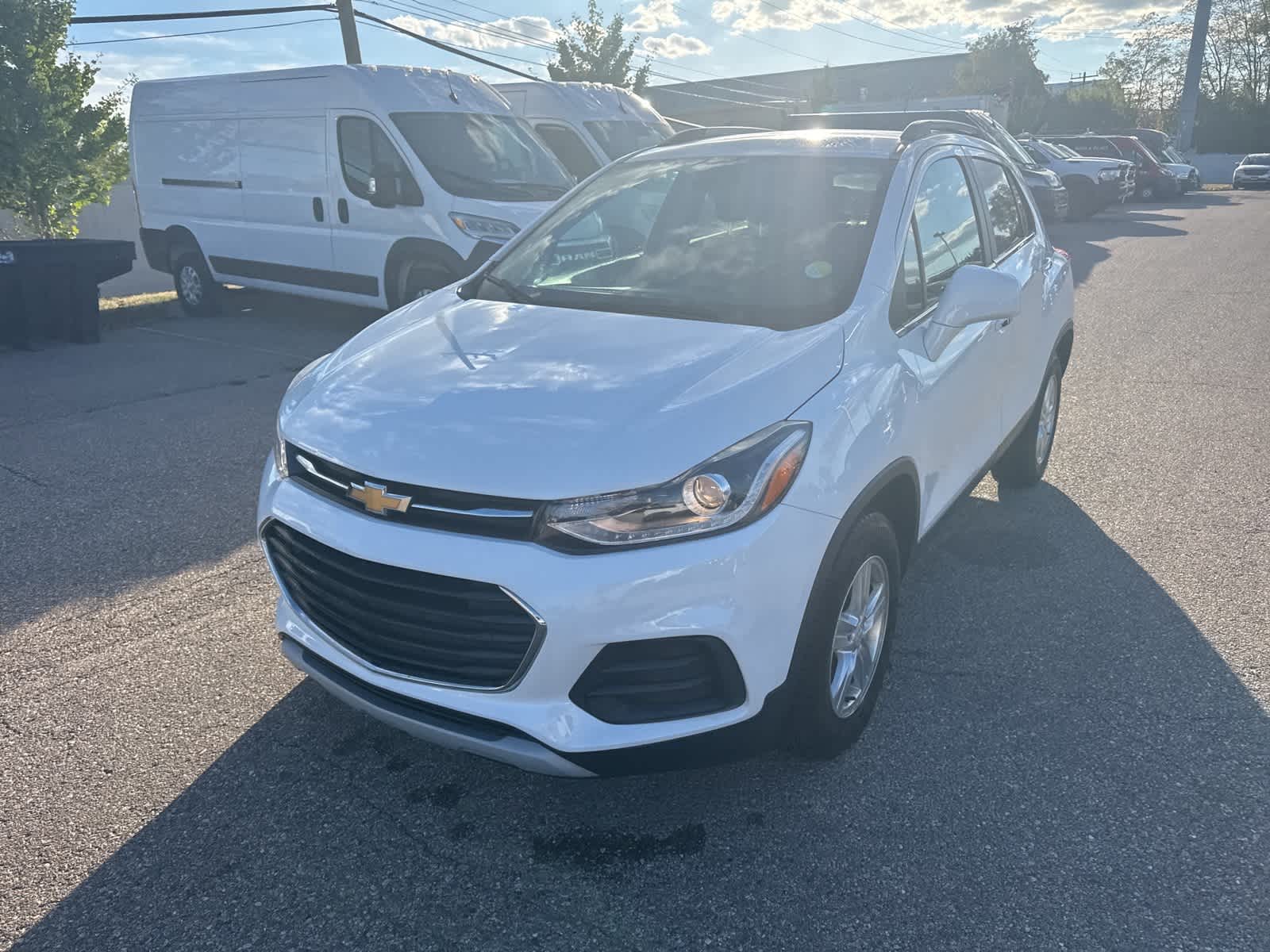 Thumbnail: 2019 Chevrolet Trax - 2