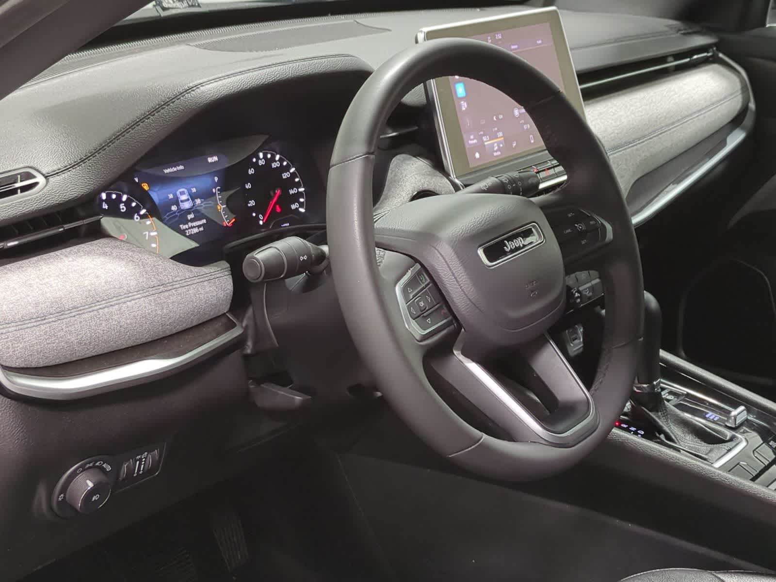 Thumbnail: 2024 Jeep Compass - 10