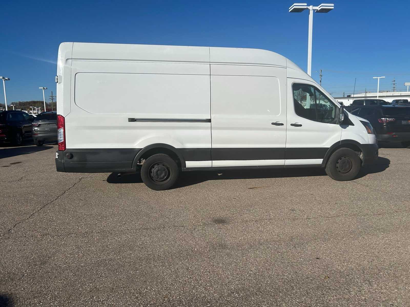 Thumbnail: 2020 Ford Transit Series - 15