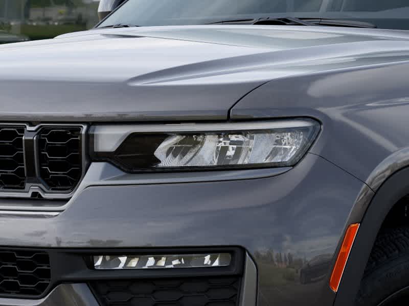 Thumbnail: 2026 Jeep Grand Cherokee L - 10