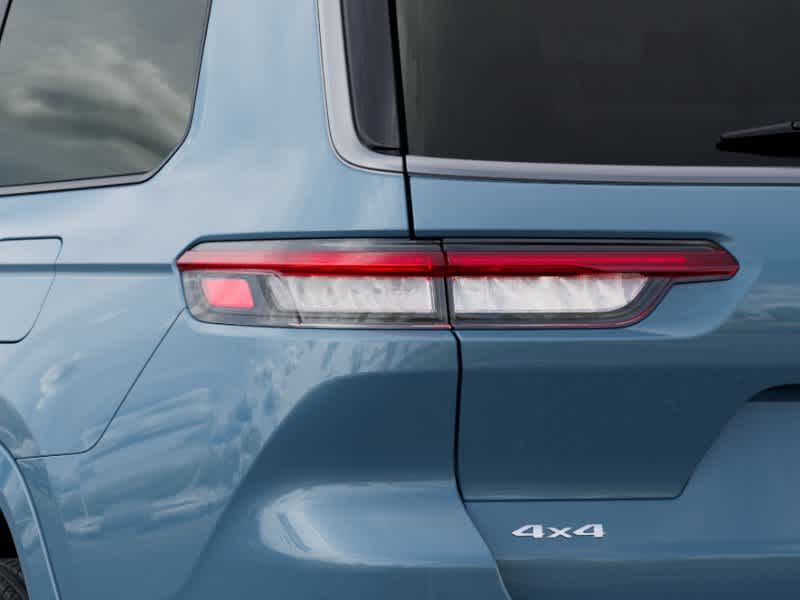 Thumbnail: 2026 Jeep Grand Cherokee L - 9