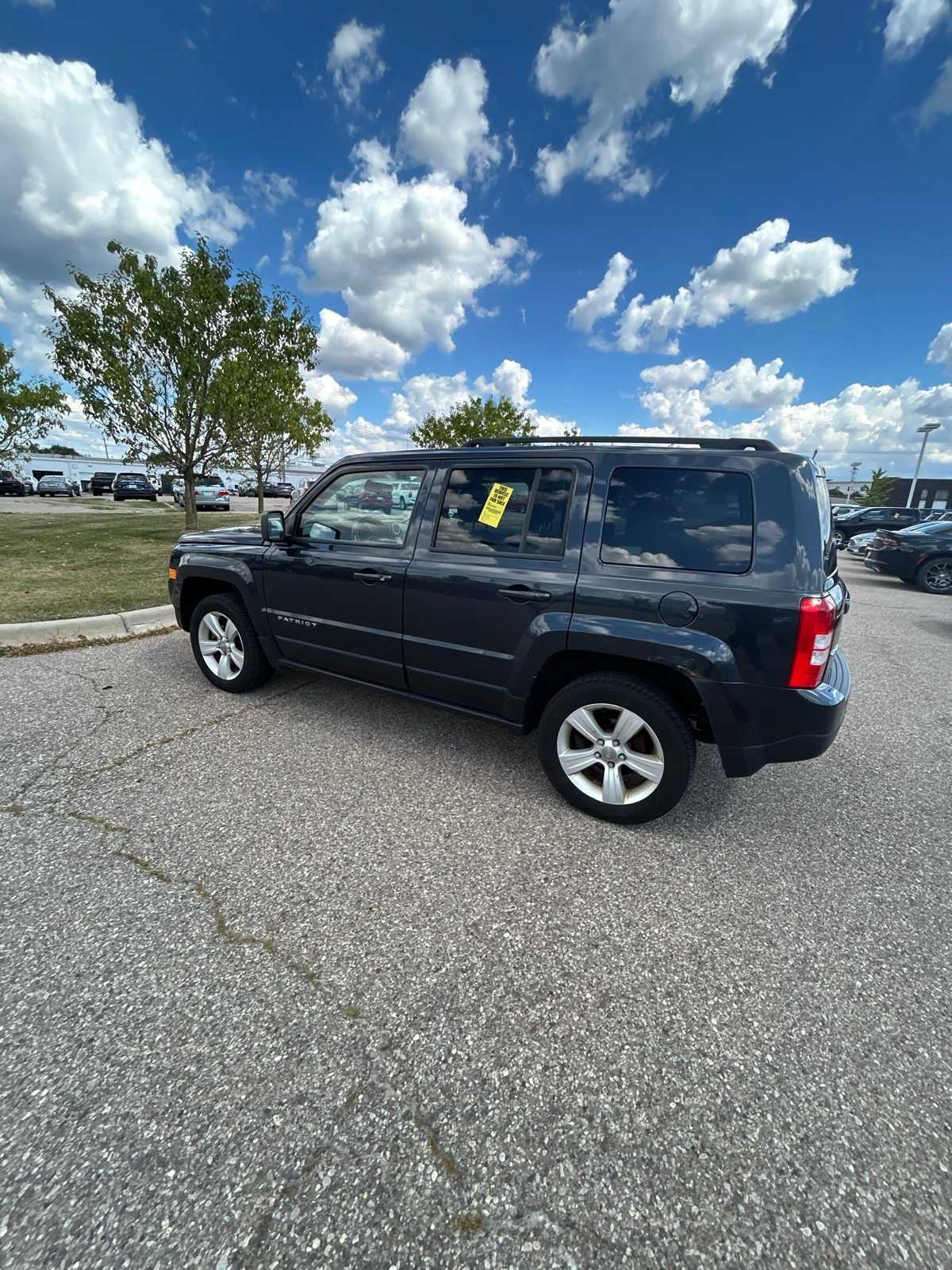 Thumbnail: 2014 Jeep Patriot - 25