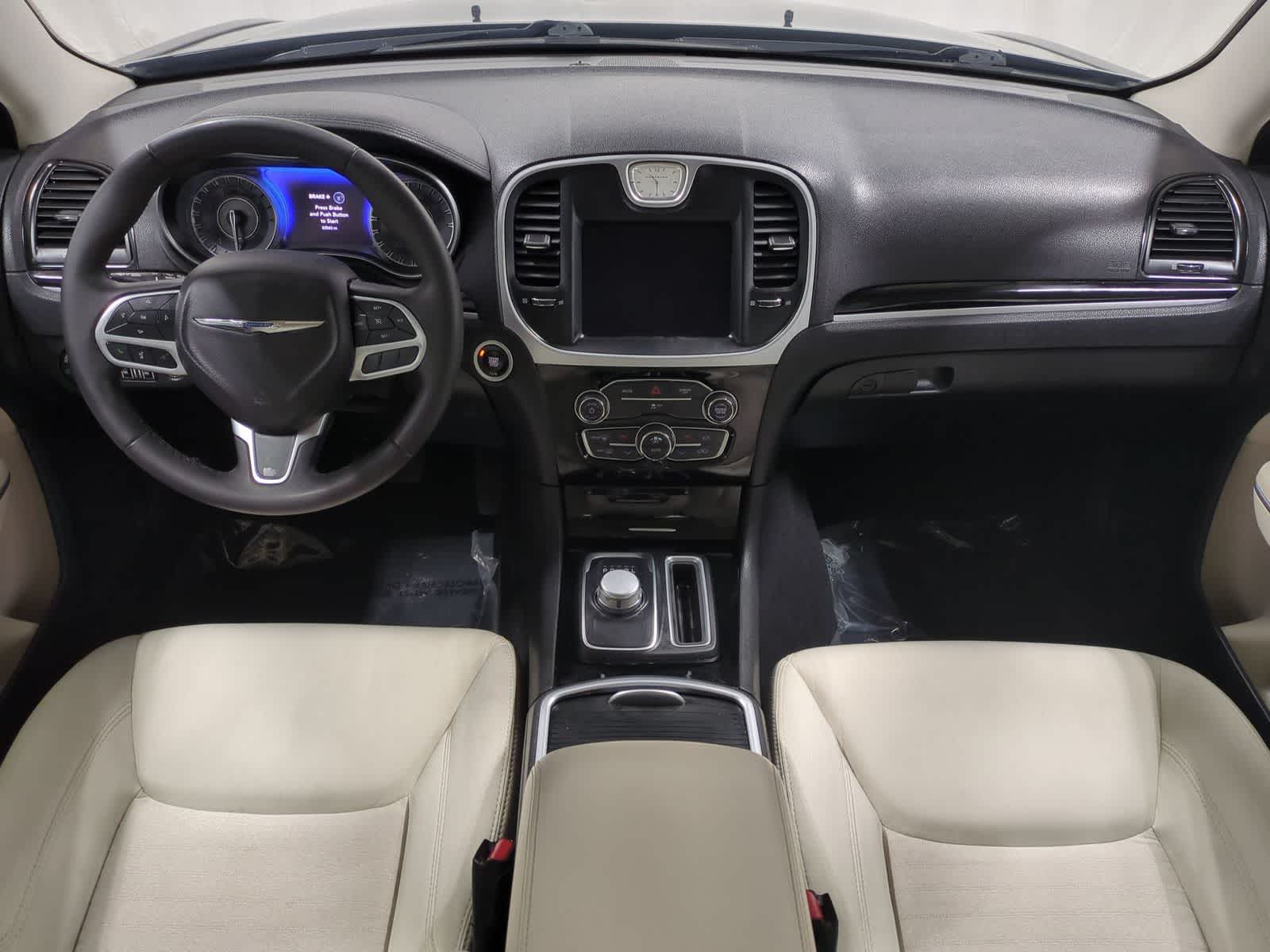 Thumbnail: 2023 Chrysler 300 - 16