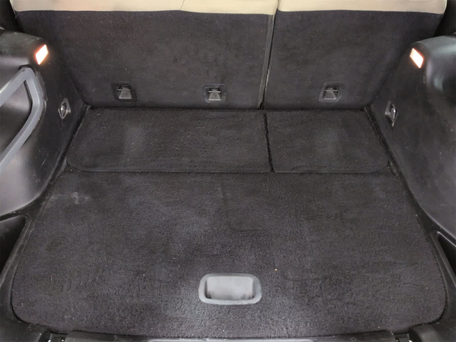 Thumbnail: 2015 Jeep Cherokee - 33