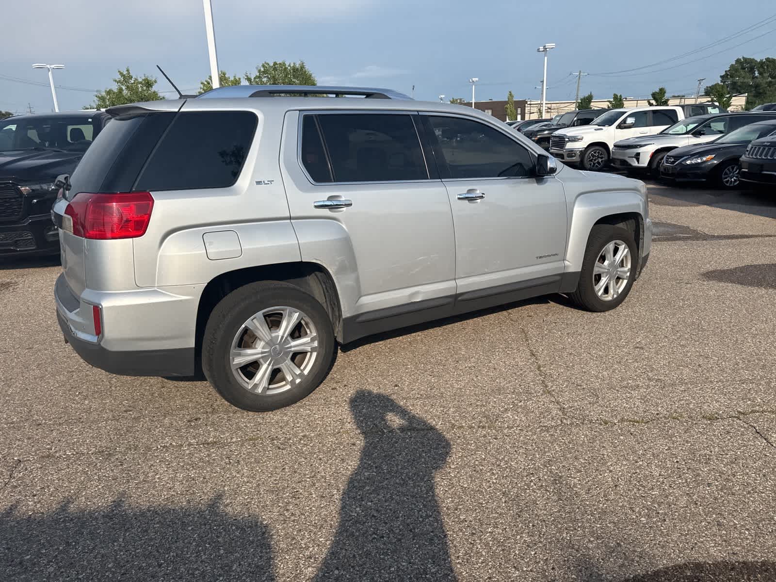 Thumbnail: 2017 GMC Terrain - 14
