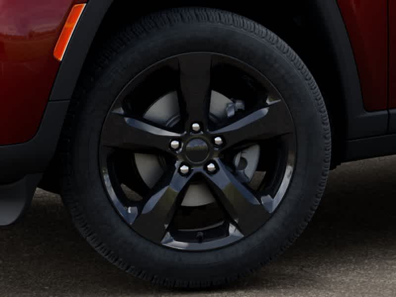Thumbnail: 2026 Jeep Grand Cherokee - 8