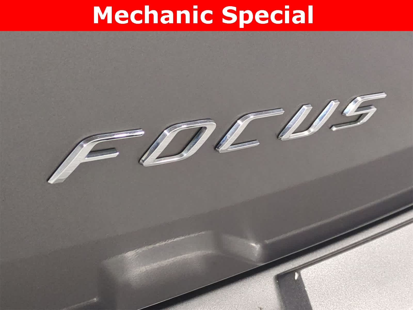 Thumbnail: 2010 Ford Focus - 13