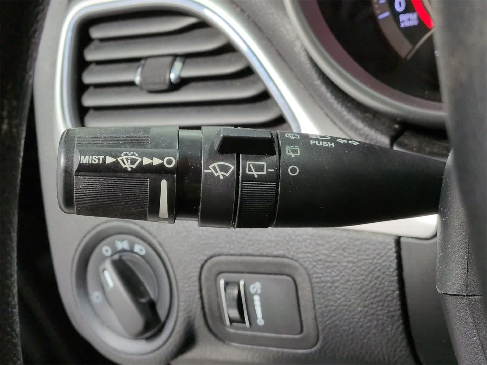 Thumbnail: 2018 Dodge Journey - 26