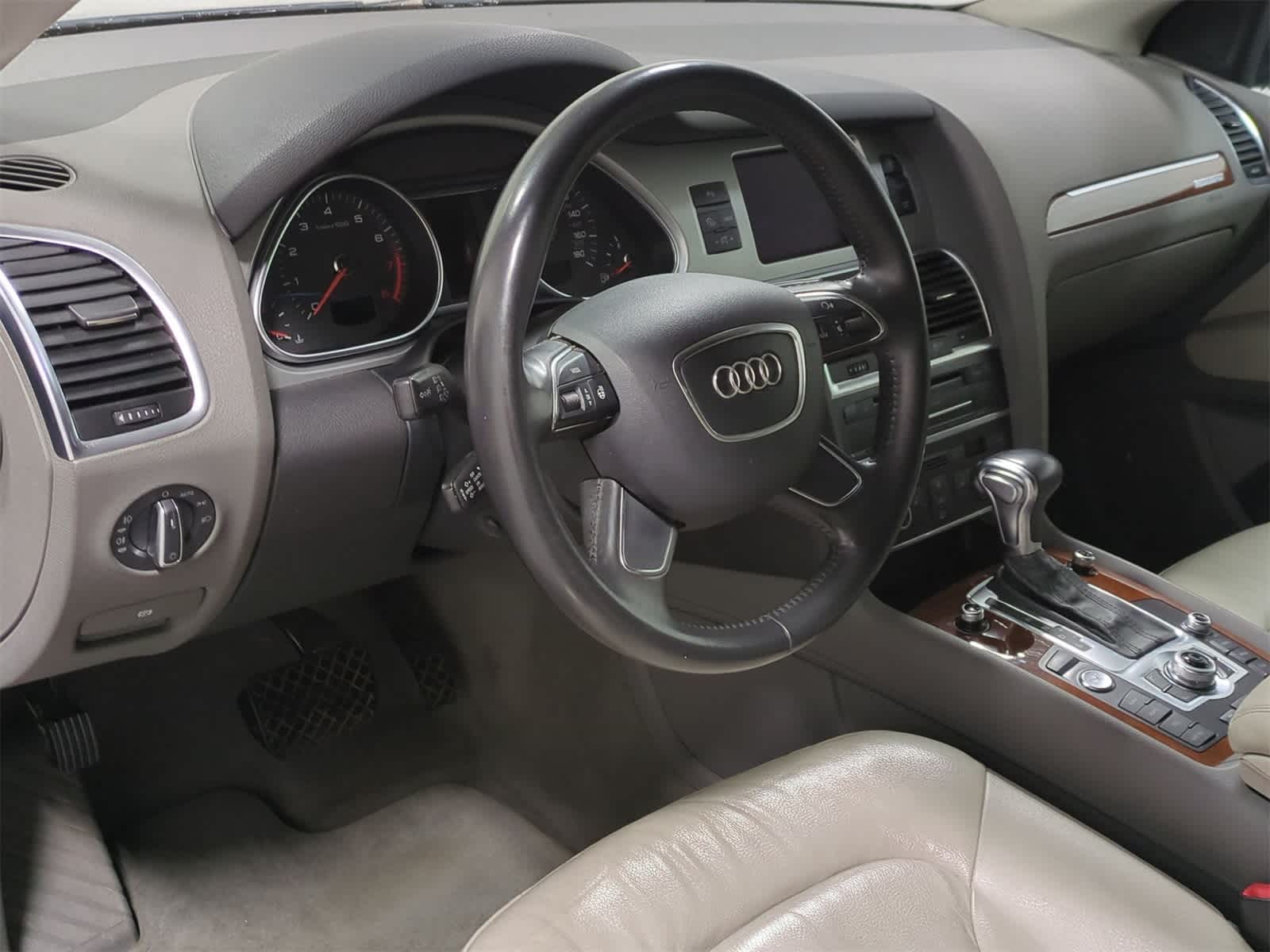 Thumbnail: 2014 Audi Q7 - 10