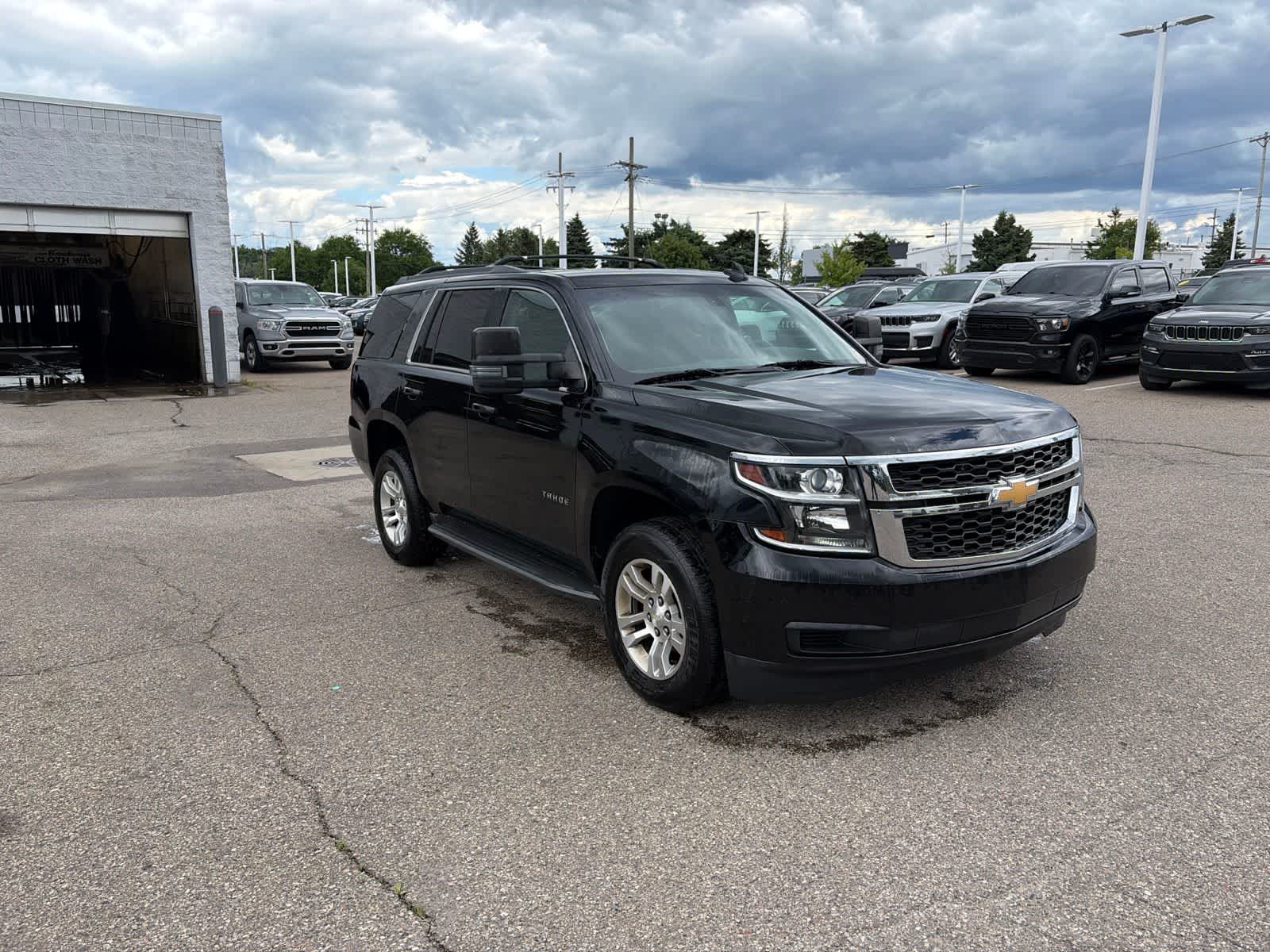 Thumbnail: 2018 Chevrolet Tahoe - 7