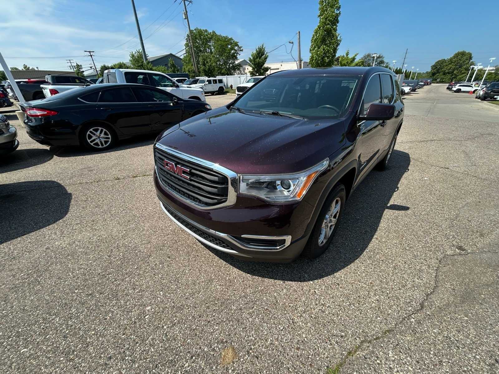 2017 GMC Acadia SLE 4