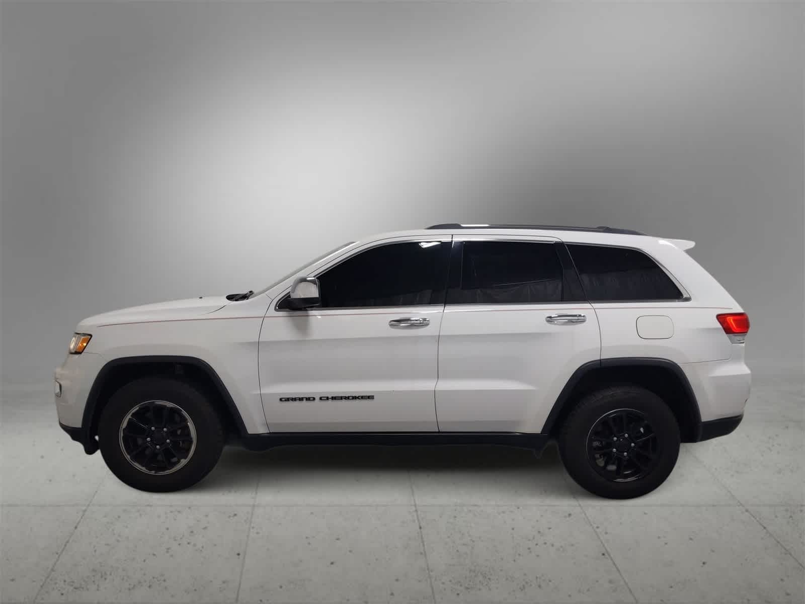 Thumbnail: 2019 Jeep Grand Cherokee - 5