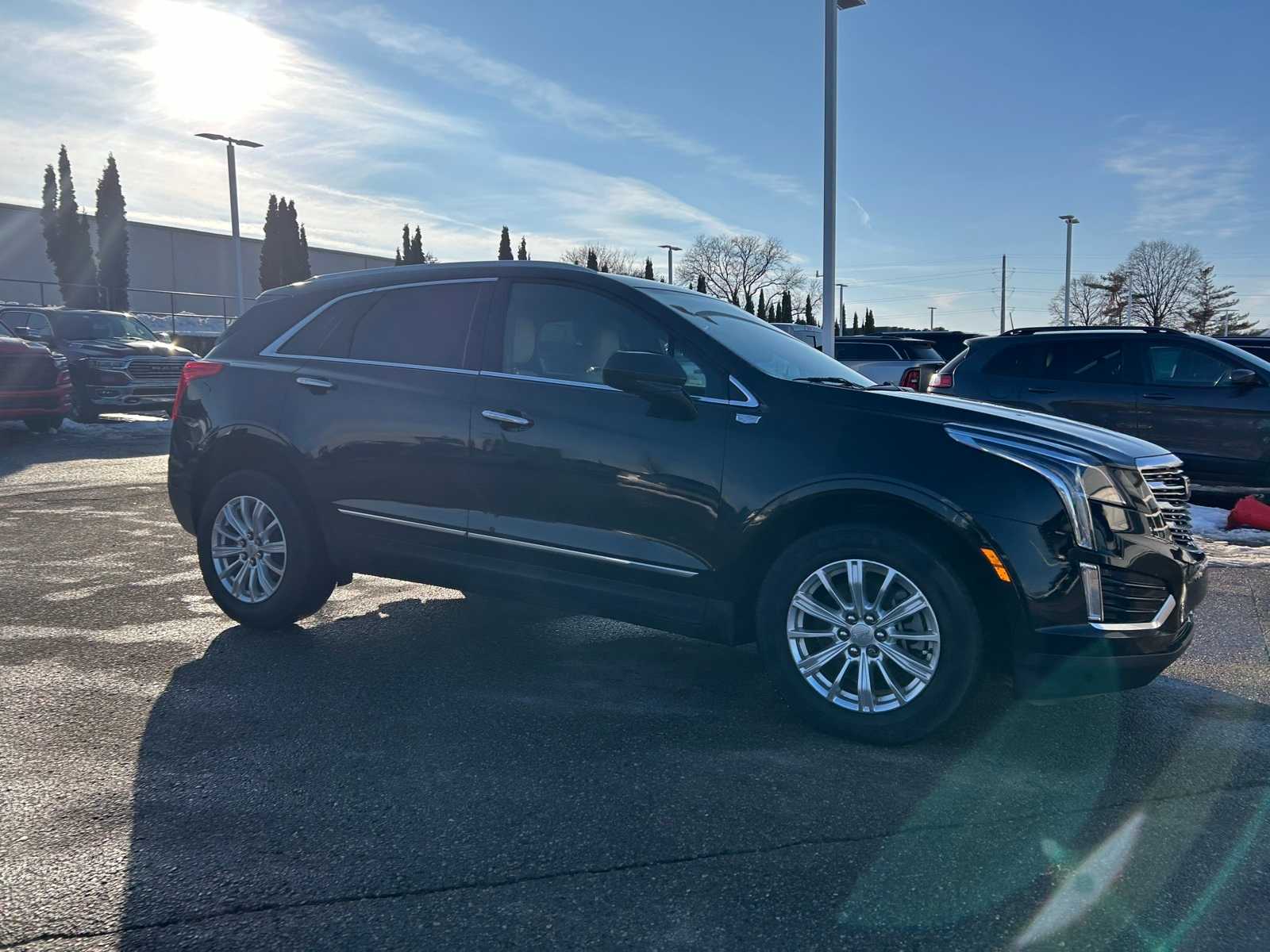 Thumbnail: 2019 Cadillac XT5 - 13