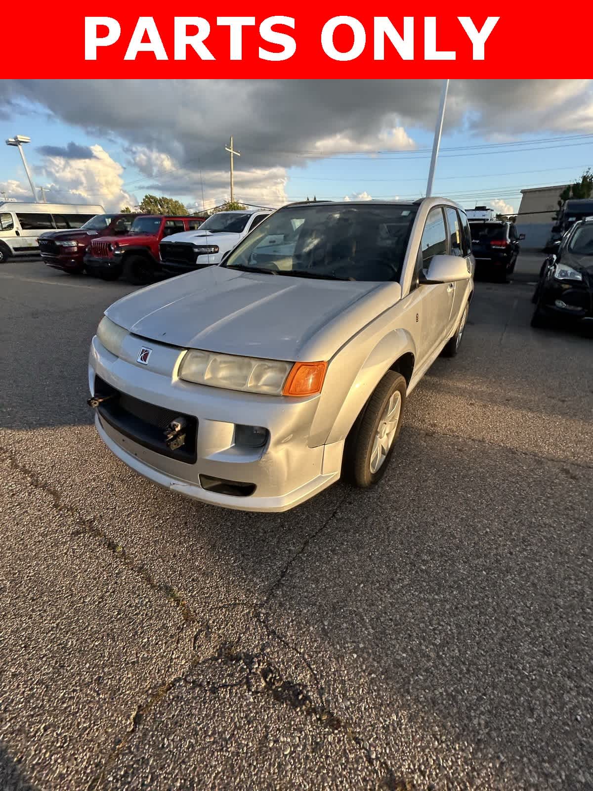 Thumbnail: 2005 Saturn VUE - 5