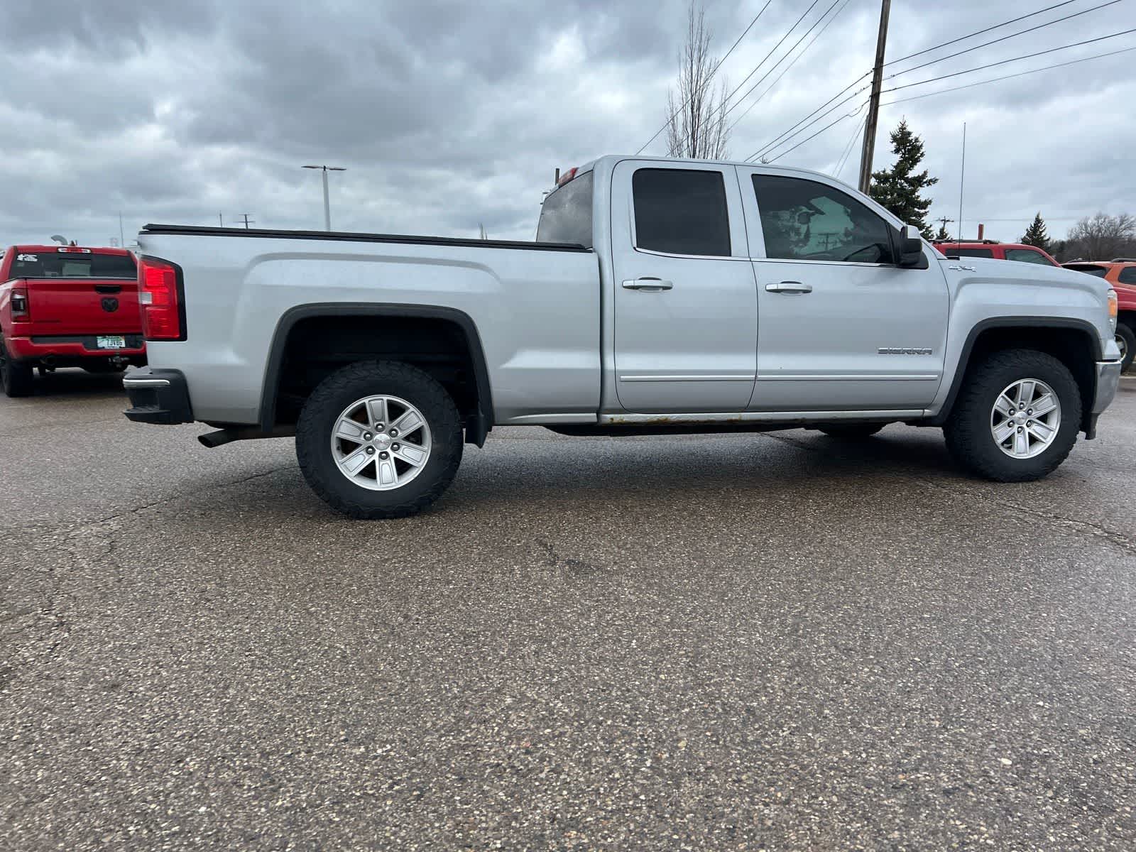 Thumbnail: 2015 GMC Sierra 1500 - 12