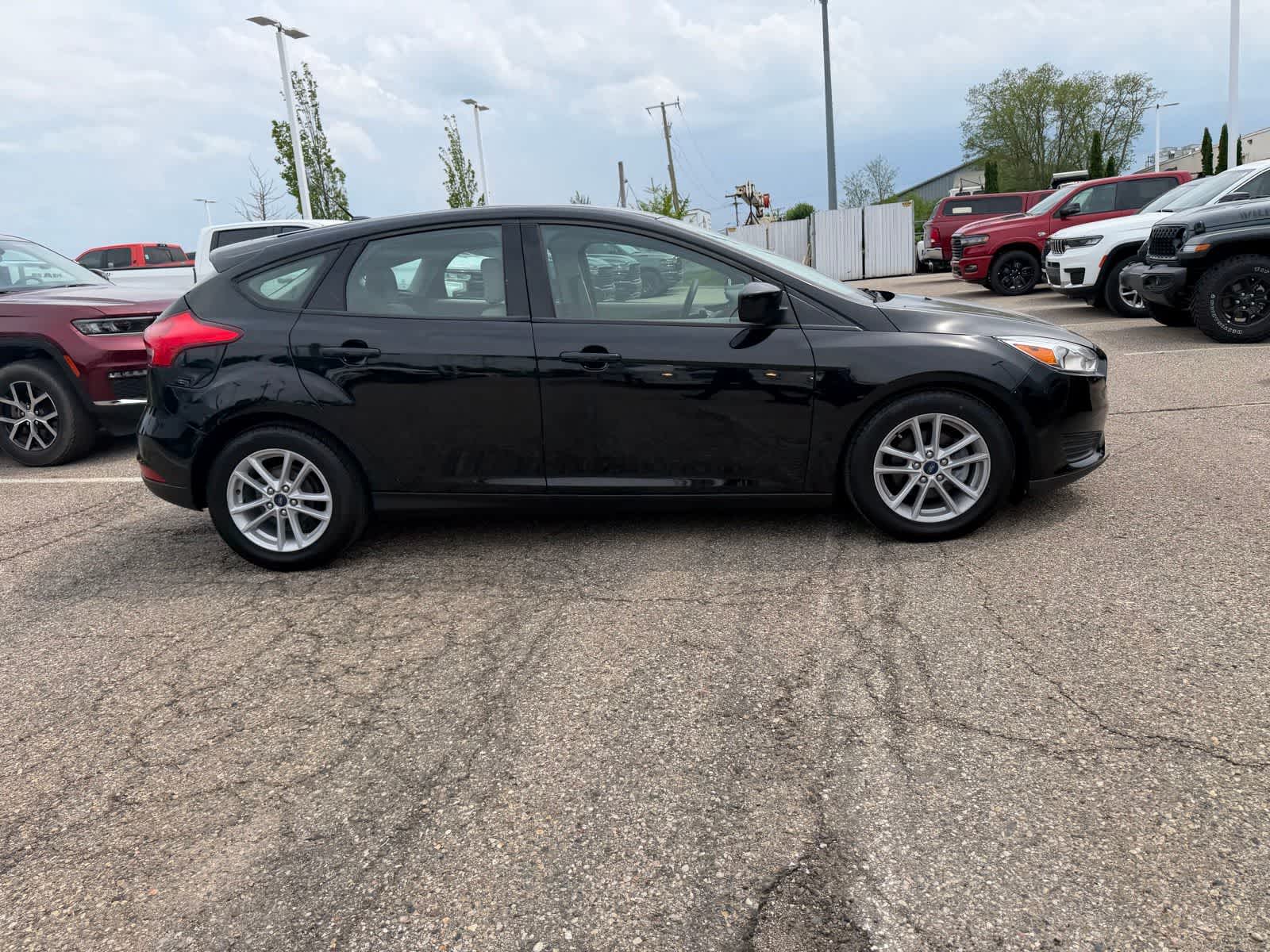 Thumbnail: 2018 Ford Focus - 13