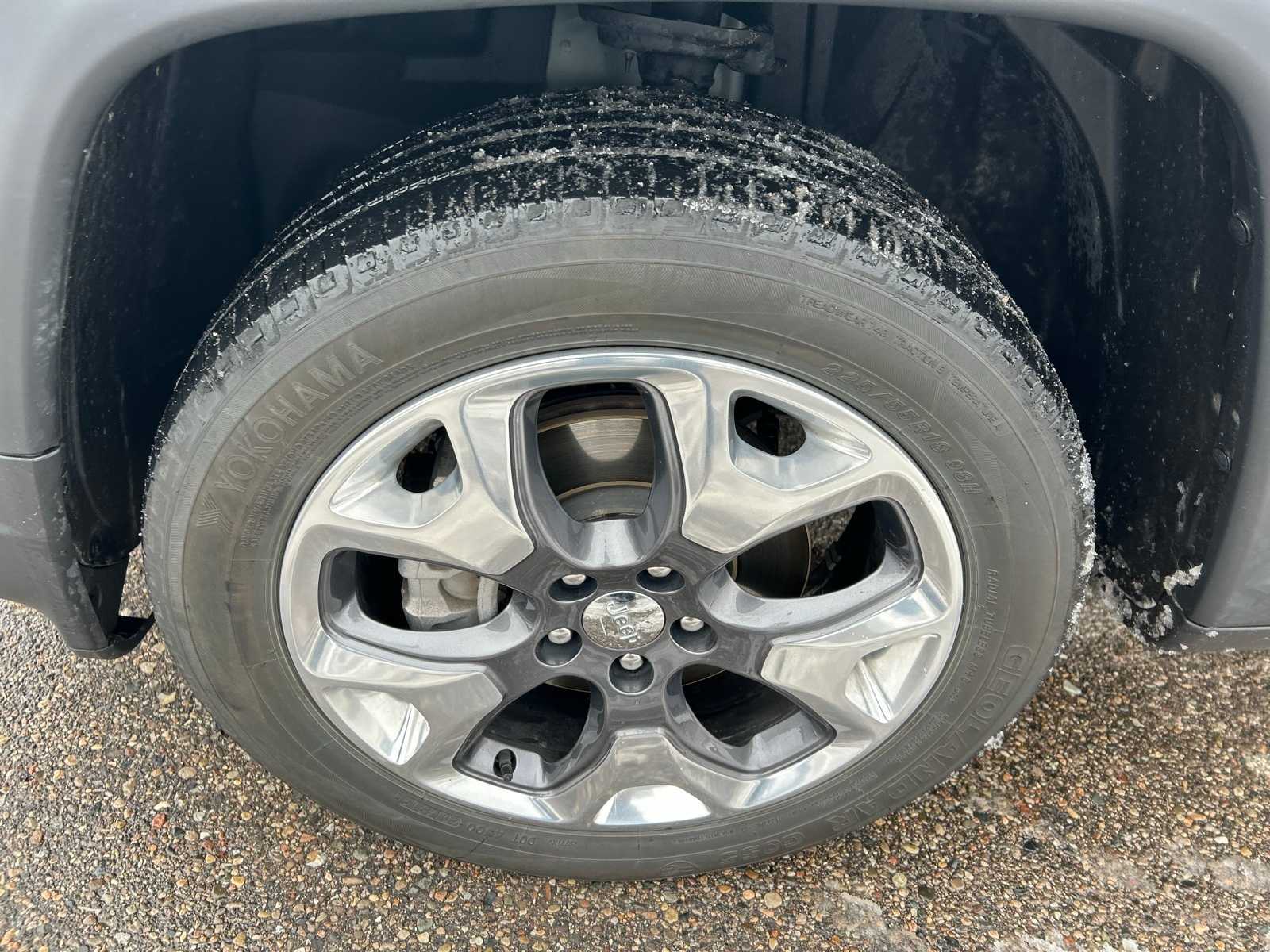 Thumbnail: 2021 Jeep Compass - 31