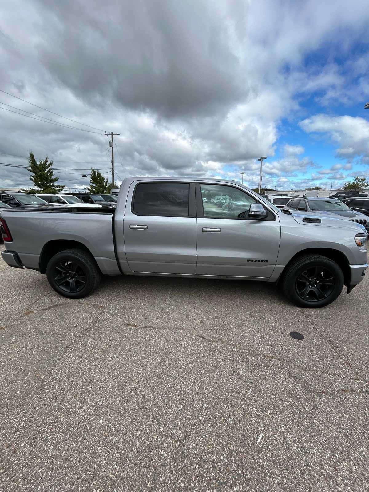 Thumbnail: 2020 RAM 1500 - 10