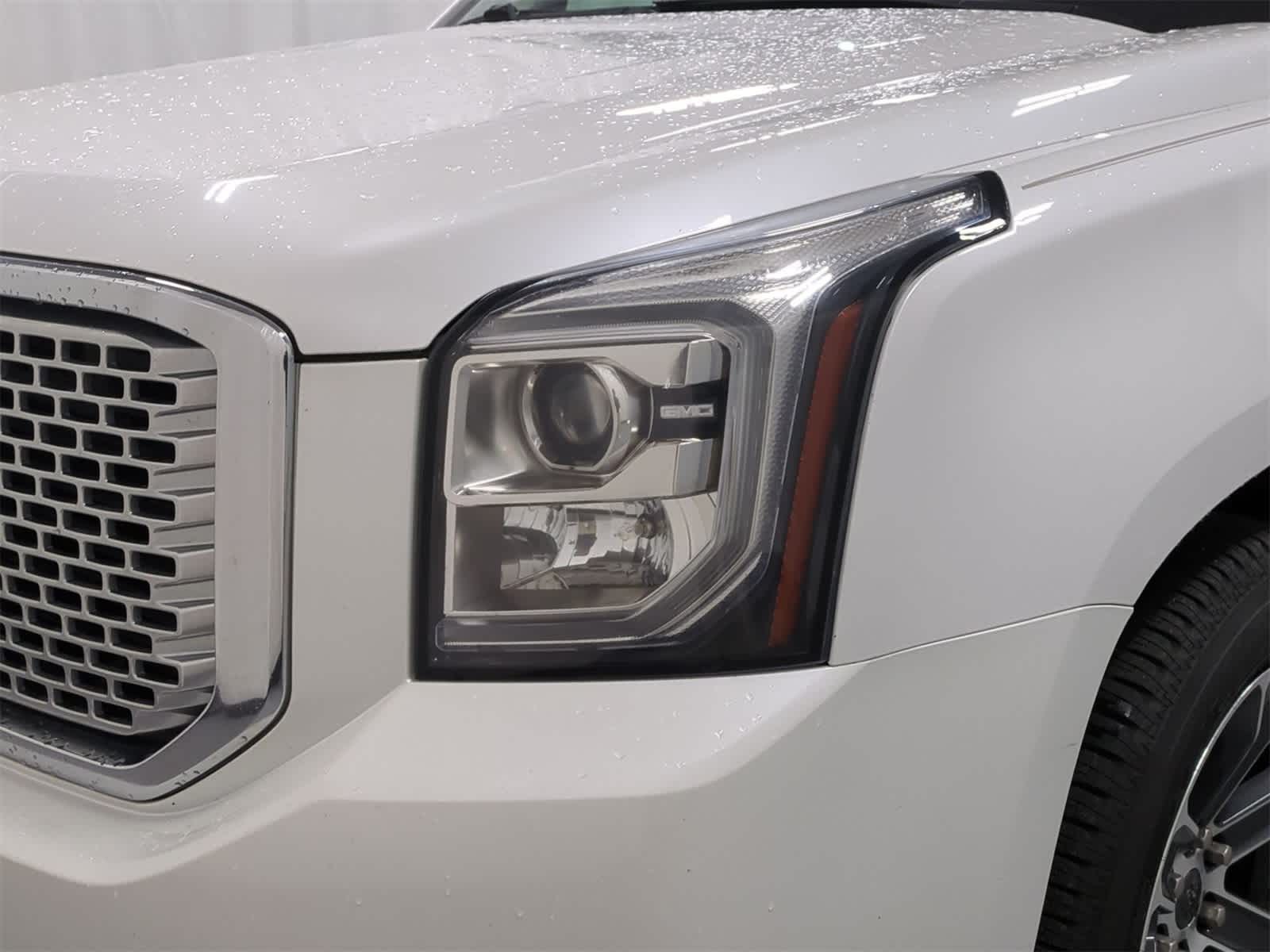 Thumbnail: 2017 GMC Yukon - 11