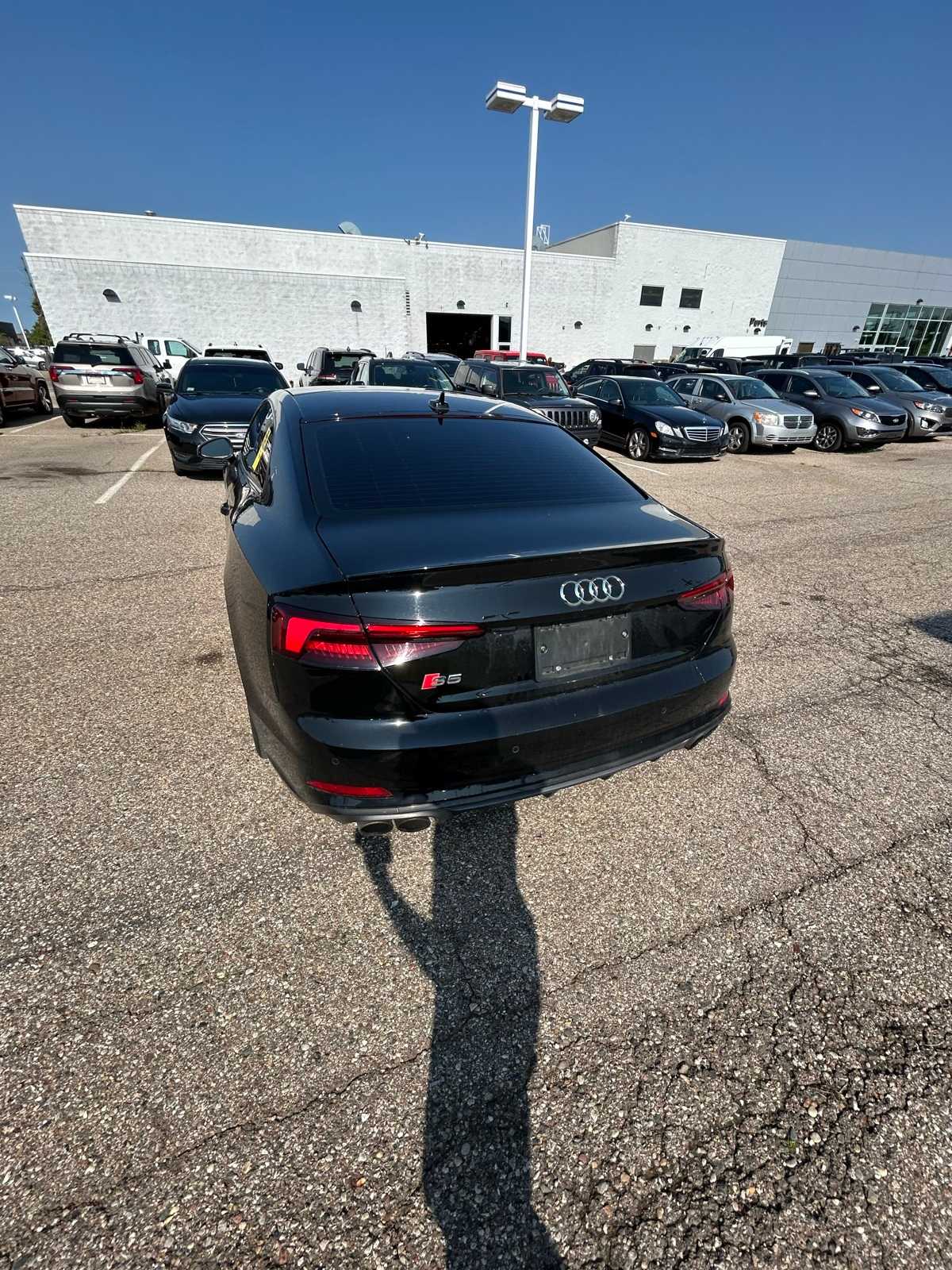 Thumbnail: 2019 Audi S5 - 19