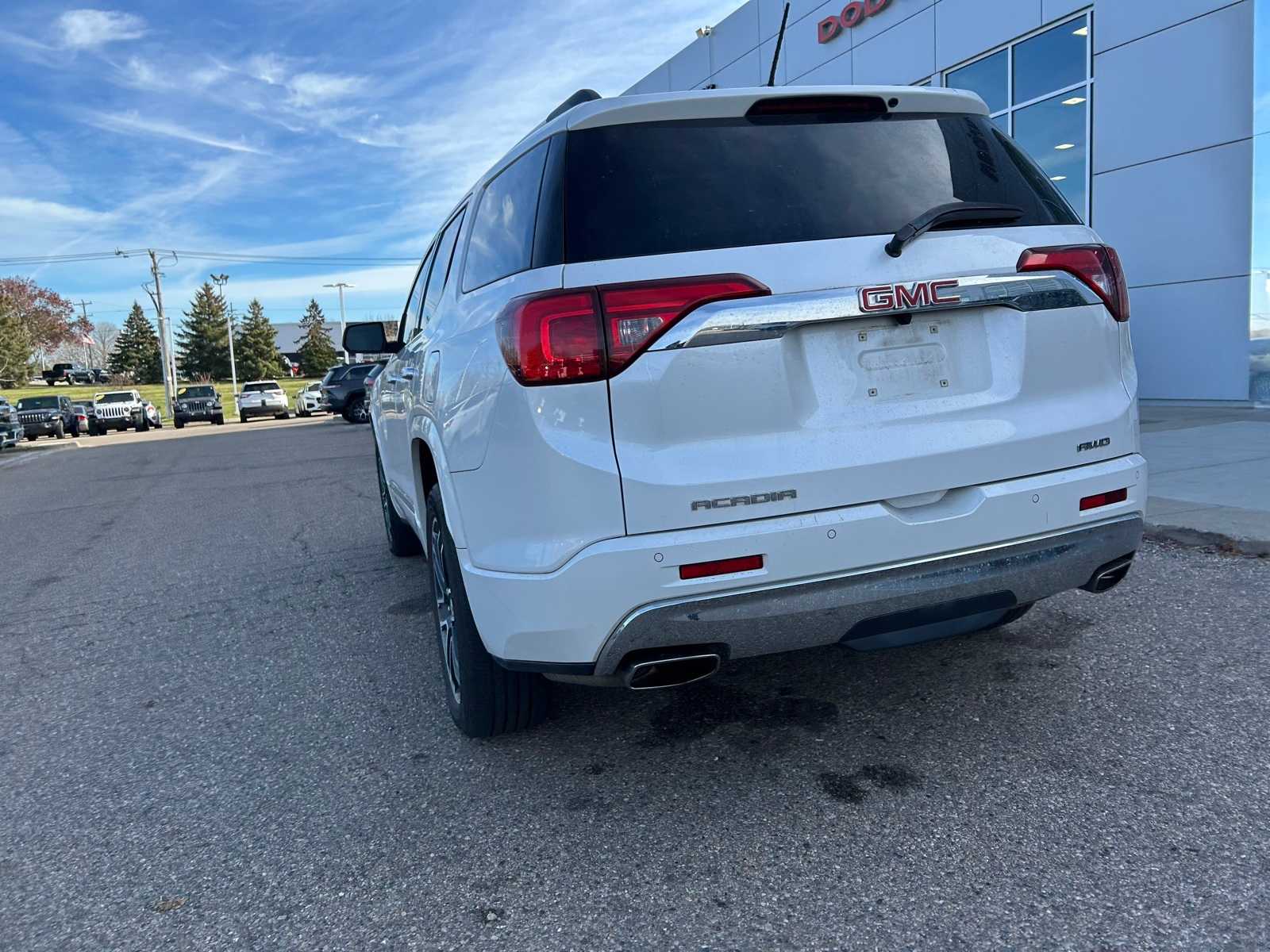 Thumbnail: 2019 GMC Acadia - 19