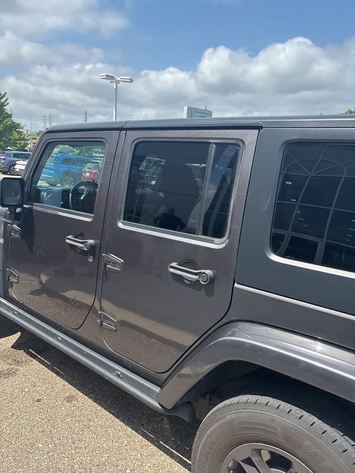 Thumbnail: 2018 Jeep Wrangler - 19