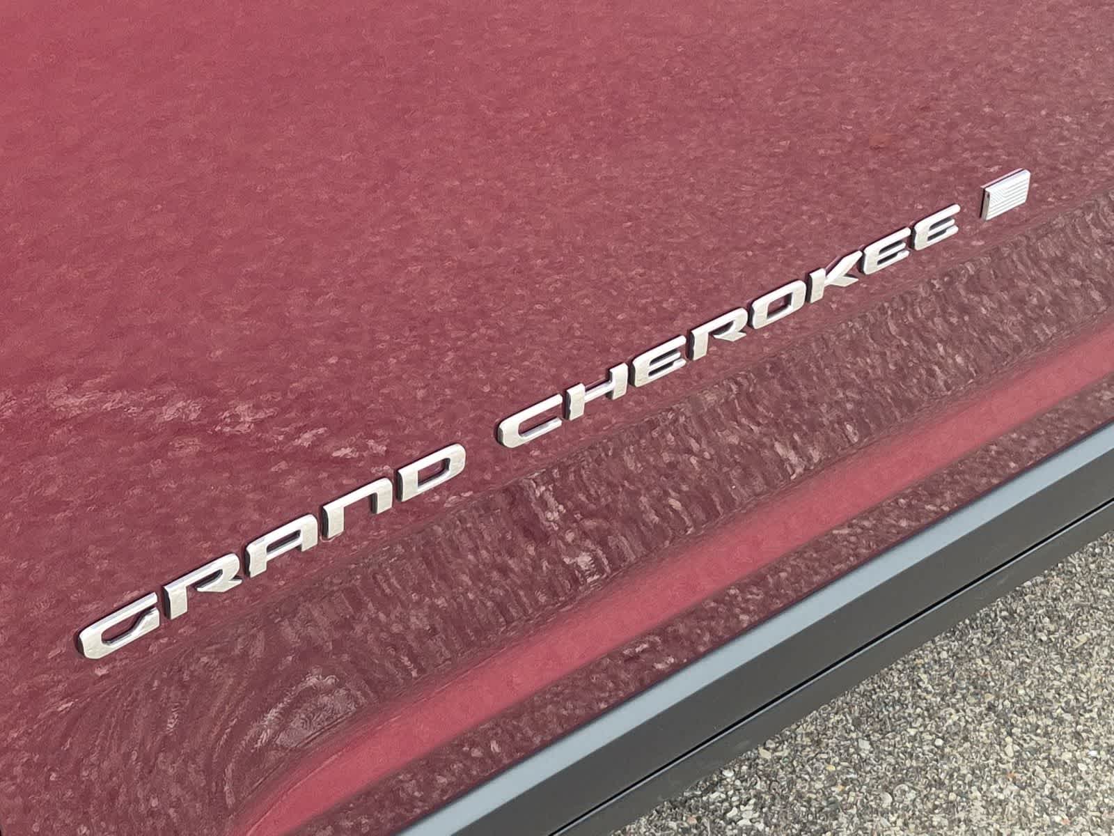Thumbnail: 2023 Jeep Grand Cherokee L - 20