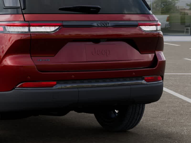 Thumbnail: 2025 Jeep Grand Cherokee - 13