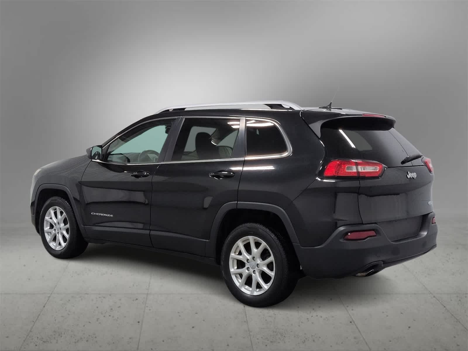 Thumbnail: 2014 Jeep Cherokee - 6