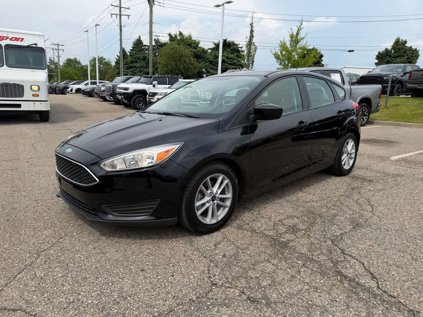 2018 Ford Focus Hatch SE's photo