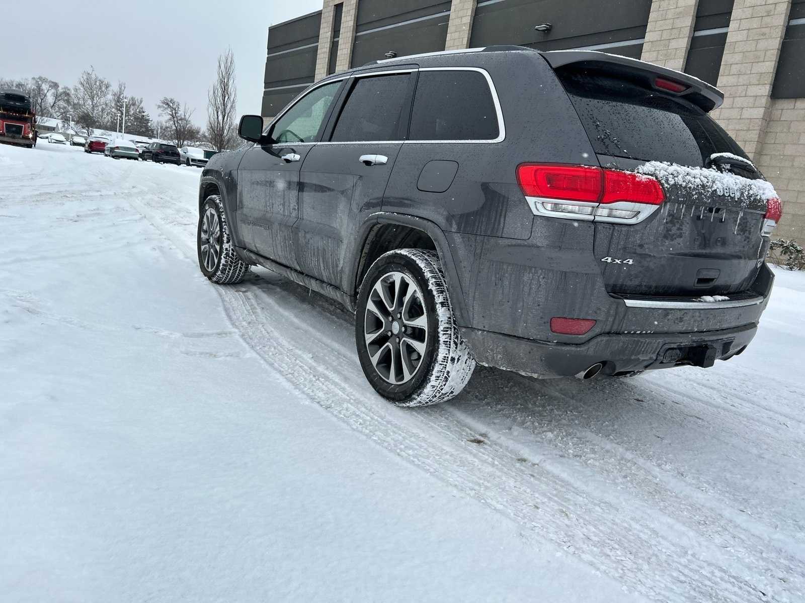 Thumbnail: 2018 Jeep Grand Cherokee - 22