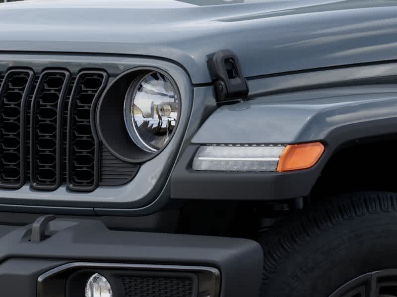Thumbnail: 2025 Jeep Gladiator - 10