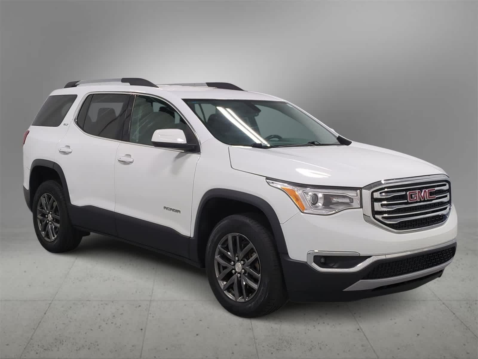 Thumbnail: 2019 GMC Acadia - 2