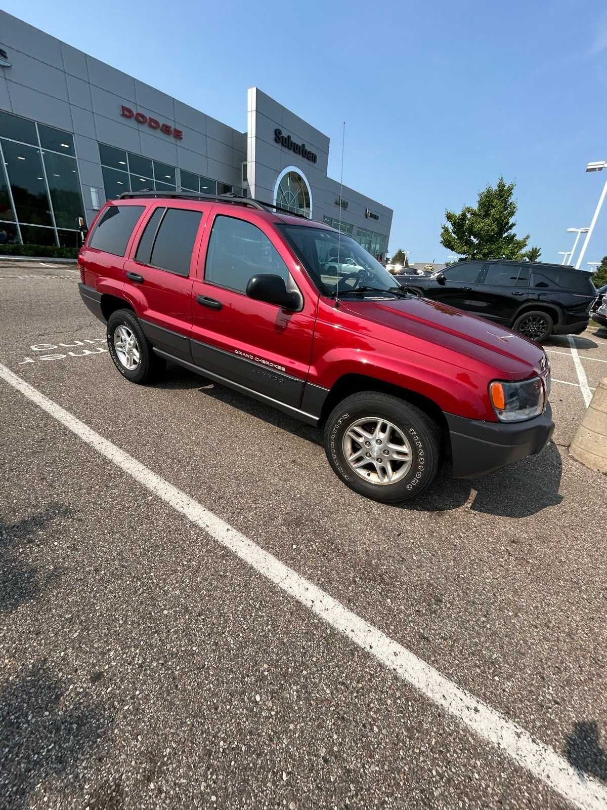 Thumbnail: 2004 Jeep Grand Cherokee - 11