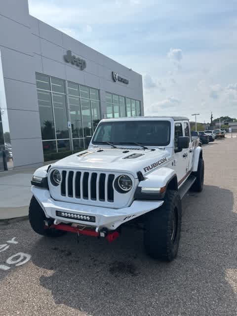 Used 2020 Jeep Gladiator Rubicon with VIN 1C6JJTBG7LL182352 for sale in Farmington, MI