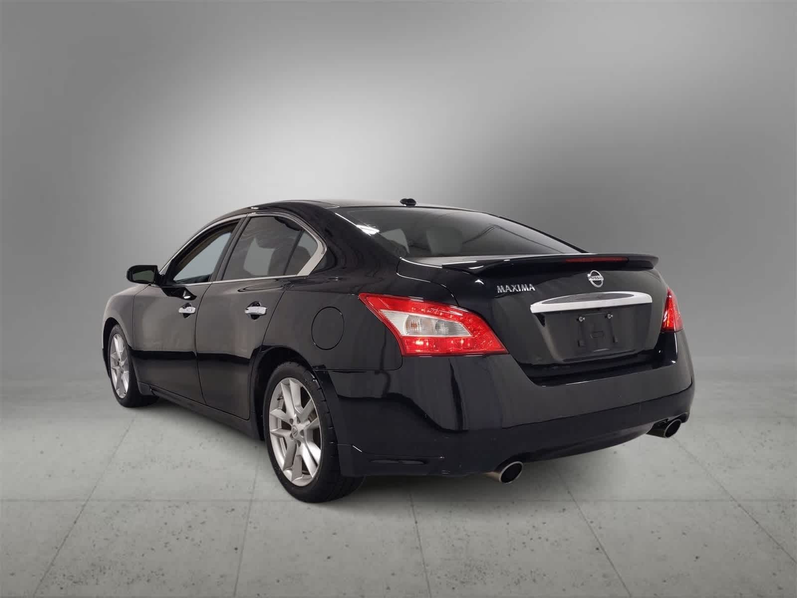 Thumbnail: 2011 Nissan Maxima - 6