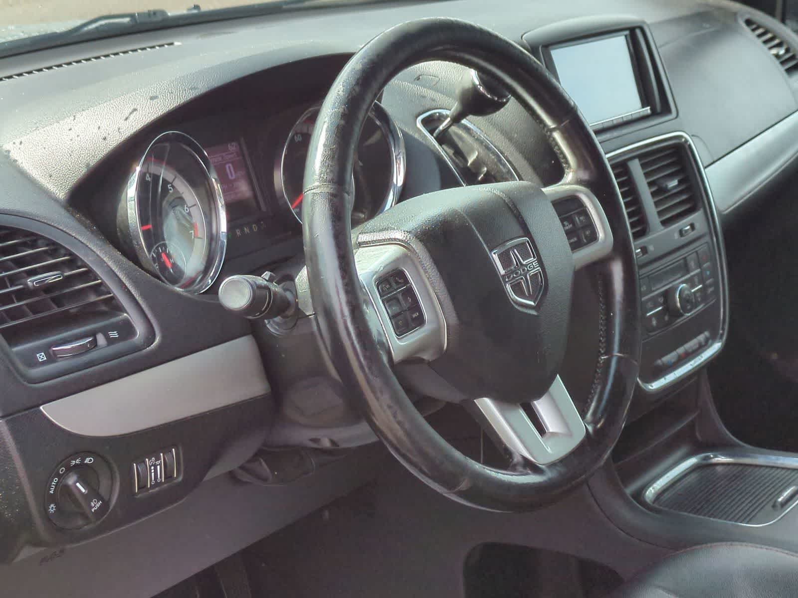 Thumbnail: 2019 Dodge Grand Caravan - 10