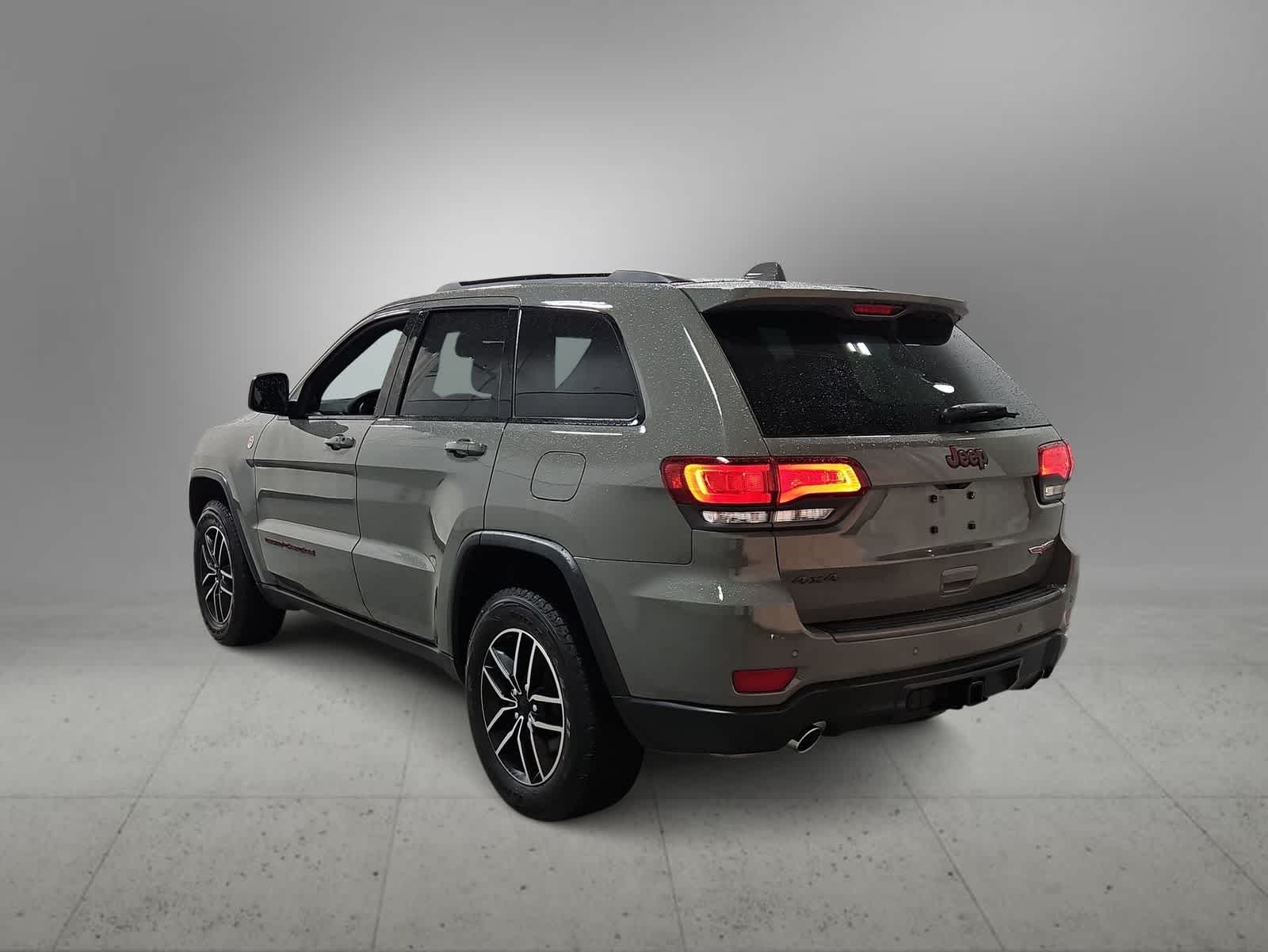 Thumbnail: 2021 Jeep Grand Cherokee - 6